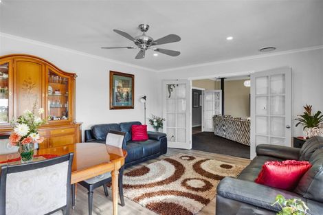 Photo of property in 1343 Devon Road, Brixton, Waitara, 4382