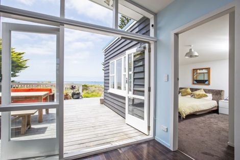 Photo of property in 81 Blue Pacific Parade, Riversdale Beach, Masterton, 5872