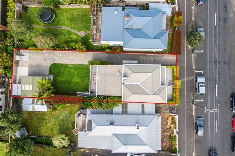 Photo of property in 100 Calliope Road, Stanley Point, Auckland, 0624