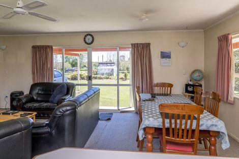 Photo of property in 501 Arapaepae Road, Ohau, Levin, 5570