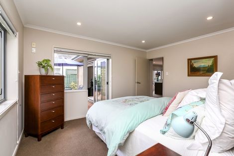 Photo of property in 34 Richmond Street, Fitzroy, New Plymouth, 4312