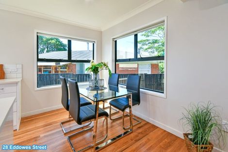 Photo of property in 28a Eddowes Street, Manurewa, Auckland, 2102