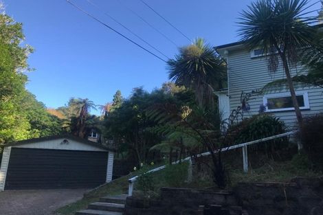 Photo of property in 141 Kamahi Street, Stokes Valley, Lower Hutt, 5019