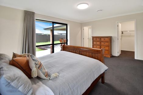 Photo of property in 8 Birch Hill Drive, Twizel, 7901