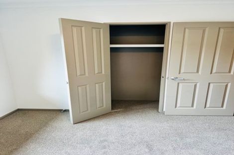 Photo of property in 25 Grabella Place, Papamoa Beach, Papamoa, 3118