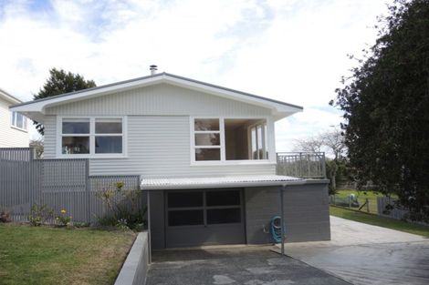 Photo of property in 12 Walton Avenue, Warkworth, 0910