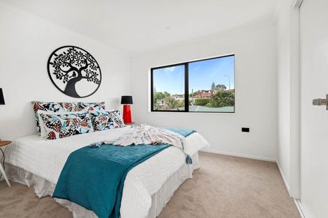 Photo of property in 1/25 Griffen Park Road, Mount Roskill, Auckland, 1041