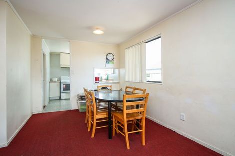 Photo of property in 2/208 Waitemata Drive, Ranui, Auckland, 0612