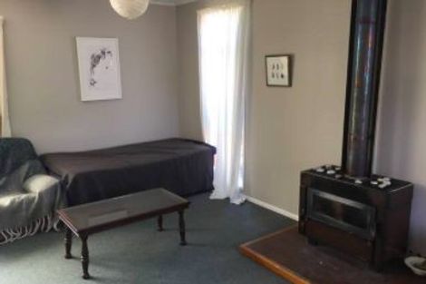 Photo of property in 2 Park Lane, Omarama, 9412