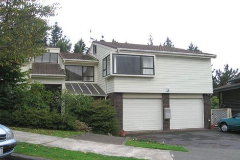 Photo of property in 22 Duval Grove, Tawa, Wellington, 5028