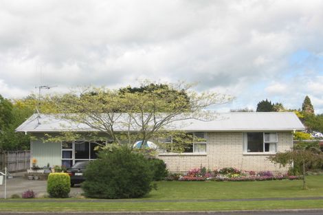 Photo of property in 108 Browning Street, Leamington, Cambridge, 3432