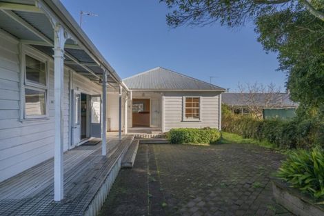 Photo of property in 16 Hamilton Crescent, Whitianga, 3510