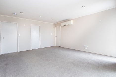 Photo of property in 10 Madison Street, Cambridge, 3434