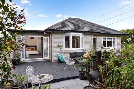 Photo of property in 5 Rose Street, Maeroa, Hamilton, 3200