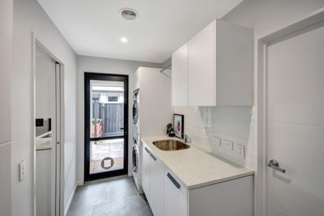 Photo of property in 10 Kinloch Place, Mosgiel, 9024