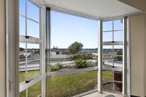 Photo of property in 140 Parklands Avenue, Bell Block, New Plymouth, 4312
