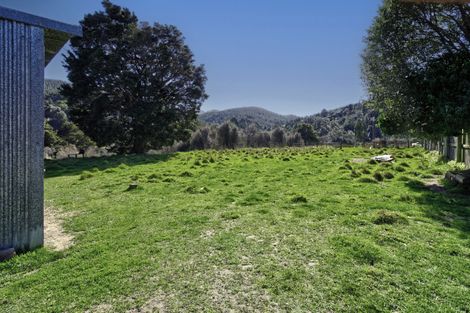 Photo of property in 3896 Ngahape Road, Ngahape, Masterton, 5890