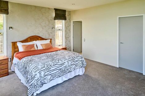 Photo of property in 11 Winifred Way, Belmont, Lower Hutt, 5010