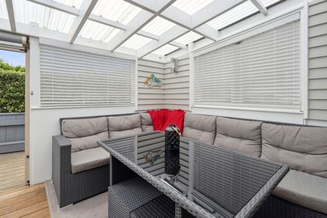 Photo of property in 86 Bracken Road, Paparangi, Wellington, 6037