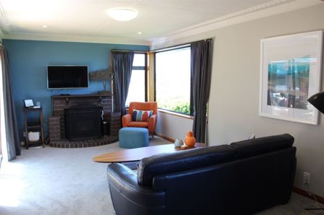Photo of property in 20 Seaview Terrace, Kew, Dunedin, 9012