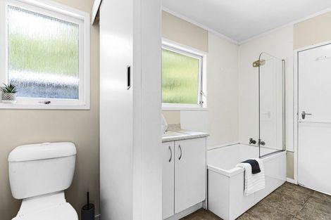 Photo of property in 1830a Mangorei Road, Mangorei, New Plymouth, 4371