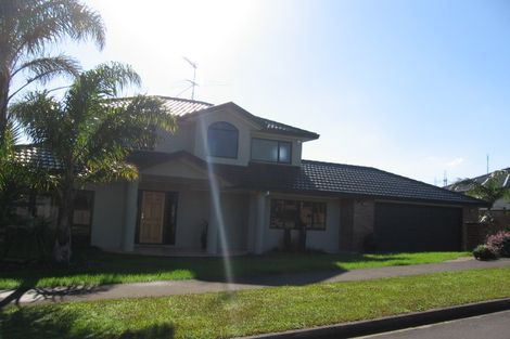 Photo of property in 9 Kinleith Way, Albany, Auckland, 0632