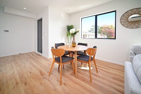 Photo of property in 3/29 Tudor Road, Henderson, Auckland, 0610