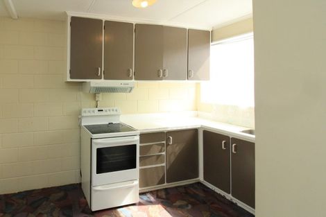 Photo of property in 8/100 Martin Street, Wallaceville, Upper Hutt, 5018