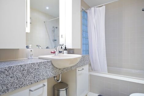 Photo of property in 10b Paritai Drive, Orakei, Auckland, 1071