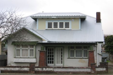 Photo of property in 25 Waldegrave Street, Palmerston North, 4410