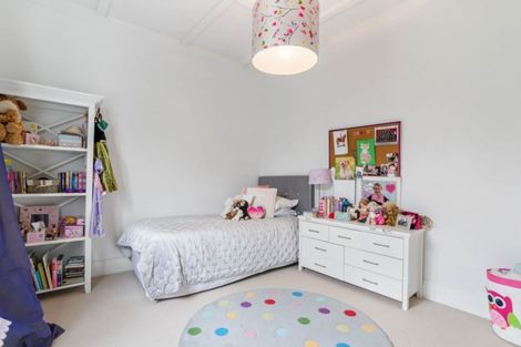 Photo of property in 84 Sarsfield Street, Herne Bay, Auckland, 1011