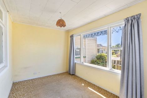 Photo of property in 29 Dorset Avenue, Westown, New Plymouth, 4310