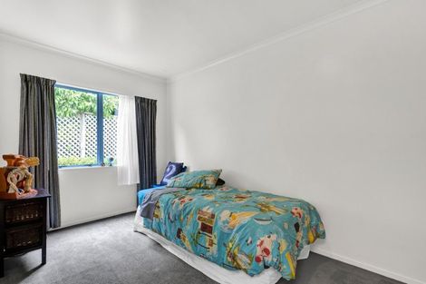 Photo of property in 15a Bulteel Street, New Plymouth, 4310