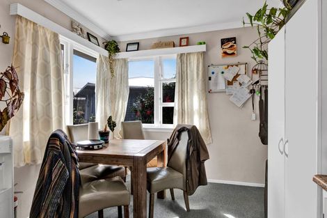 Photo of property in 13 Dixon Avenue, Hawera, 4610