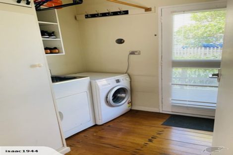 Photo of property in 2/13 Oswald Crescent, Paparangi, Wellington, 6037