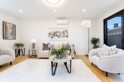 Photo of property in 28b Kereru Street, Henderson, Auckland, 0612