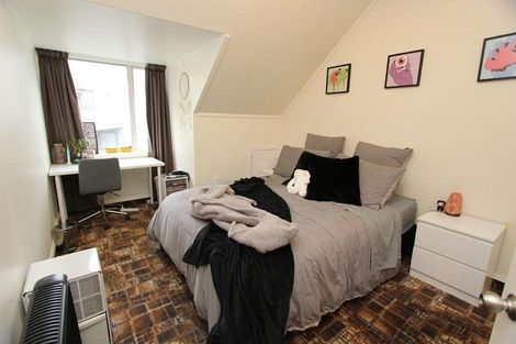 Photo of property in 38 Bank Street, North East Valley, Dunedin, 9010