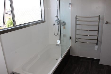 Photo of property in 15 Feary Crescent, Takaka, 7110