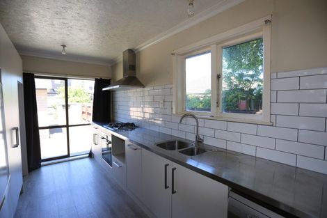 Photo of property in 72 Peer Street, Upper Riccarton, Christchurch, 8041