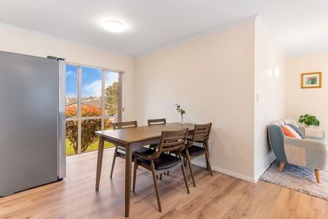 Photo of property in 47 Nimstedt Avenue, Oteha, Auckland, 0632