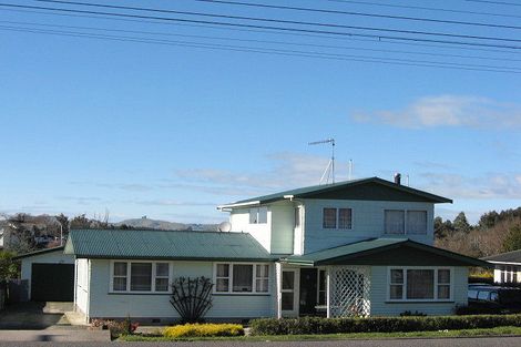 Photo of property in 77 Porangahau Road, Waipukurau, 4200