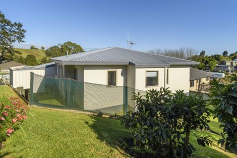 Photo of property in 107 Meander Drive, Welcome Bay, Tauranga, 3112