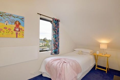 Photo of property in 110 Larnach Road, Vauxhall, Dunedin, 9013