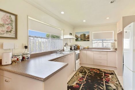 Photo of property in 61 Winchester Street, Levin, 5510