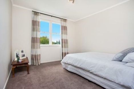 Photo of property in 48 Queenstown Road, Onehunga, Auckland, 1061