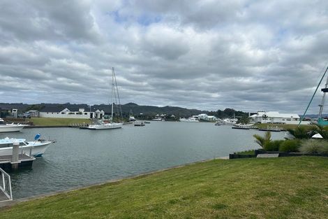Photo of property in 43 Awatea Drive, Whitianga, 3510