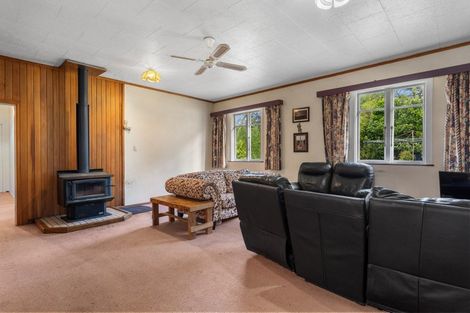 Photo of property in 8 Foxhill Cemetery Road, Foxhill, Wakefield, 7095