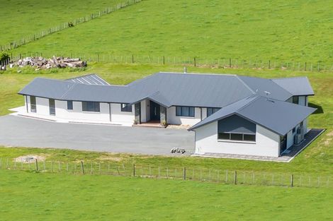 Photo of property in 28 Oriwa Lane, Levin, 5571
