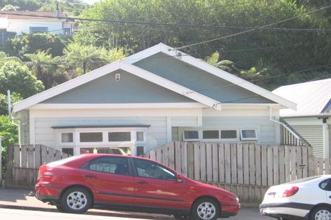 Photo of property in 46 Todman Street, Brooklyn, Wellington, 6021