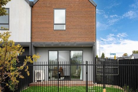 Photo of property in 1 Malaga Crescent, Harewood, Christchurch, 8051